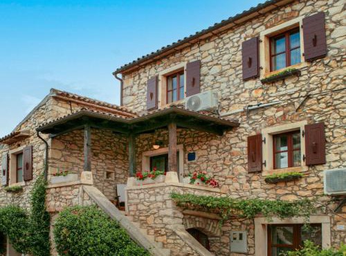 Apartment Capo Malvazija by Interhome