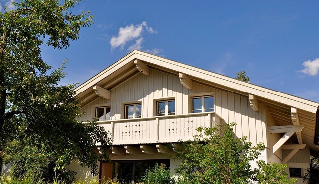Apartment 'Caprano' with Mountain View, Balcony and Wi-Fi in Sonthofen
