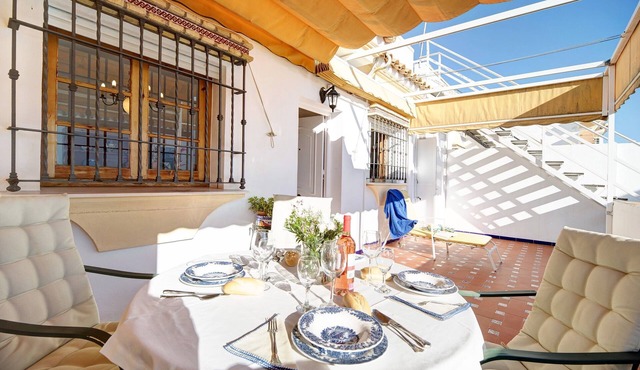 Apartment 'Caracola' with Private Terrace, Wi-Fi and Air Conditioning