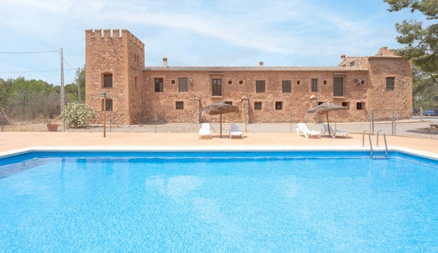 Apartment 'Casa Cala' with Mountain View, Shared Pool and Shared Garden