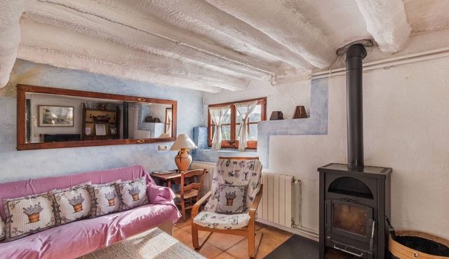 Apartment 'Casa Cueva De Piedra' with Mountain View, Shared Pool and Wi-Fi