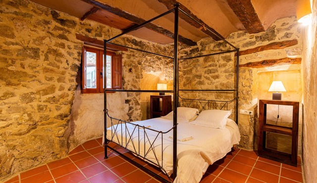Apartment "Casa de los Sueños - Ratoli" with Shared Terrace & Wi-Fi