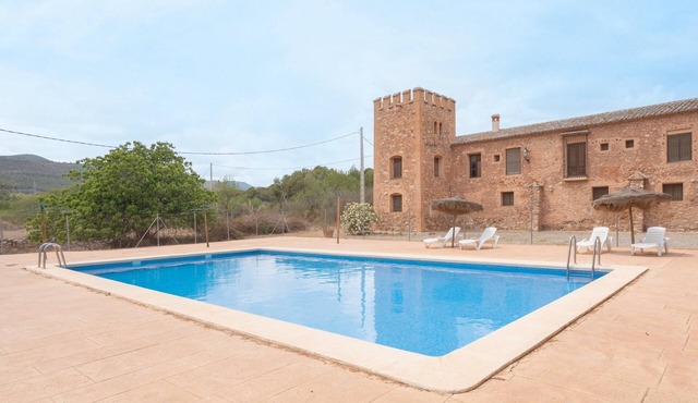 Apartment 'Casa Pablo' with Mountain View, Shared Pool and Shared Garden
