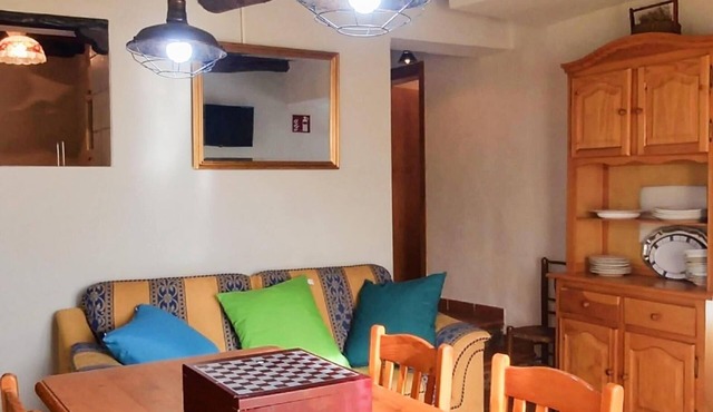Apartment 'Casa Rural La Tia Flora' with Mountain View and Wi-Fi