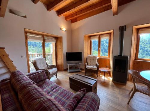 Apartment Cascade 3 minutes from Alpe d Huez Grand Domaine via Oz en Oisans