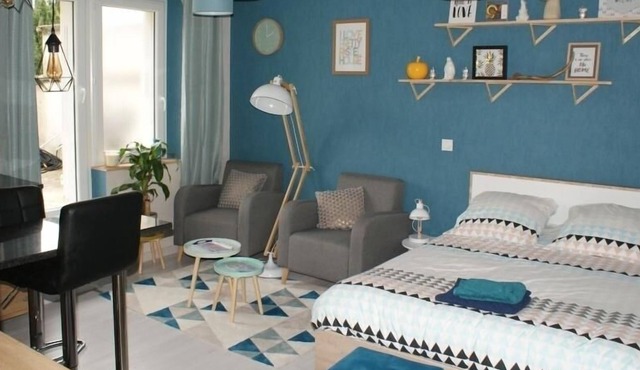 Apartment Châteauroux, studio flat, 2 persons