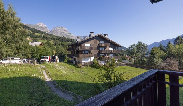 Apartment 'Chalet Style Apartment' with Balcony and Wi-Fi