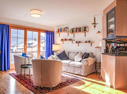 Apartment Chesa Arpschellas - Reis by Interhome