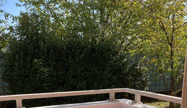 Apartment 'Chez Tata Sylvie' with Balcony and Wi-Fi