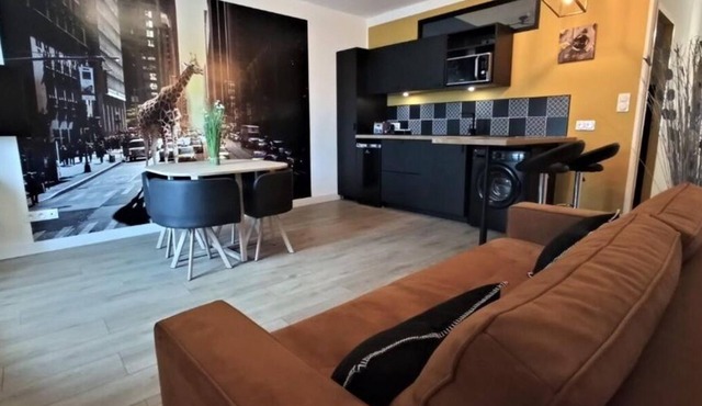 Apartment - City center - 2 steps from a children's park. ideal for families!
