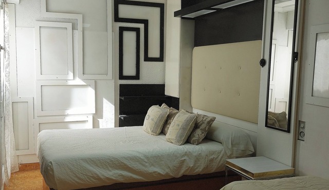 APARTMENT CLOE FUNCINAL CENTER ALICANTE FOR FAMILIES UP TO 8PERS.