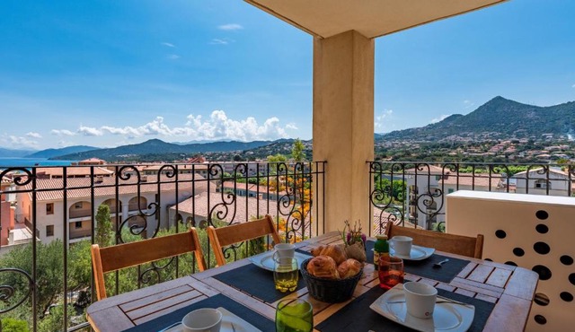 Apartment Clos des Oliviers by Interhome