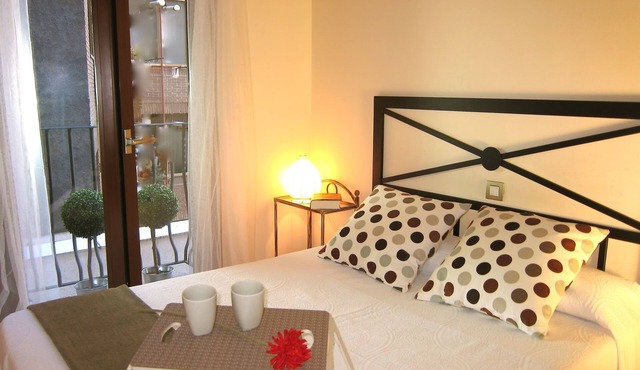 Apartment: Close to everything and very comfortable