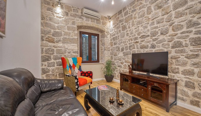 Apartment close to the beach and main street