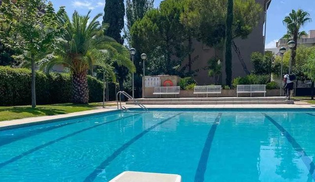Apartment Coloma Piscina y Parking Hostem