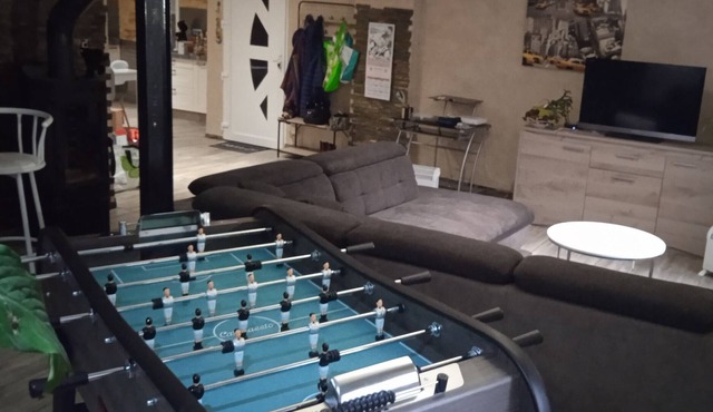 Apartment 'Cocon Spacieux' with Balcony, Wi-Fi and Air Conditioning