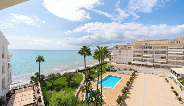 Apartment "Costabella Altea" with Mountain View, Pool, Wi-Fi, Garden & Terrace