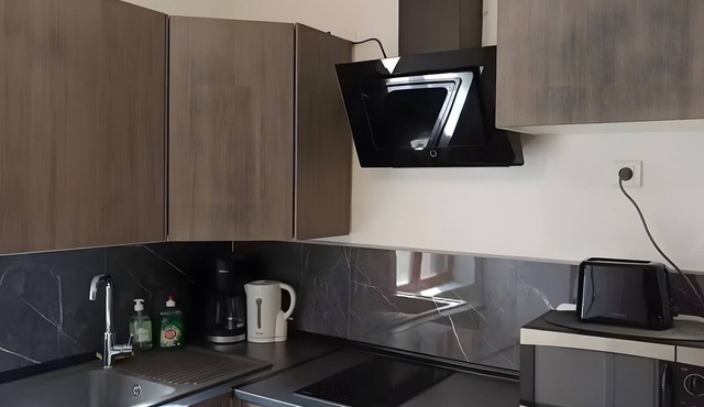Apartment 'Cosy Hypercentre Joigny' with Wi-Fi