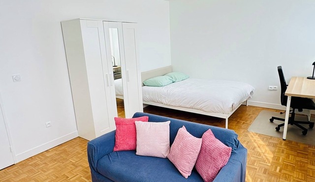 Apartment Créteil, 20 minutes from Paris by metro 8