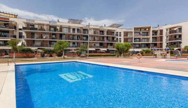 Apartment 'Cubelles Mar' with Sea View, Wi-Fi and Air Conditioning