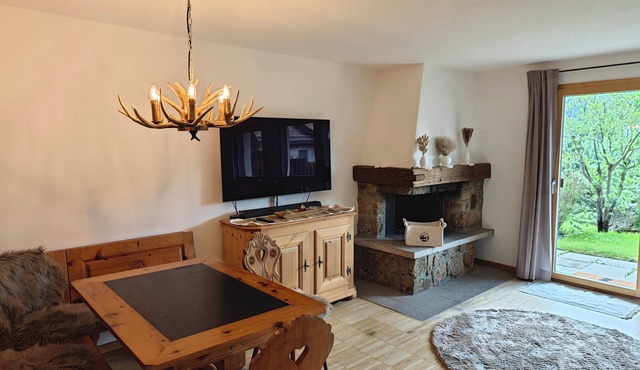 Apartment Cuntainta Champfer