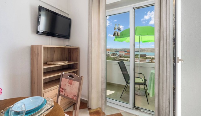 Apartment Don (10463-A4) - Dinjiska - island Pag
