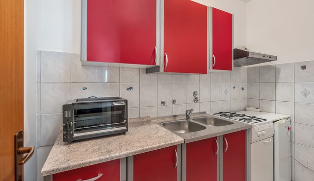 Apartment Don (10463-A1) - Dinjiska - island Pag