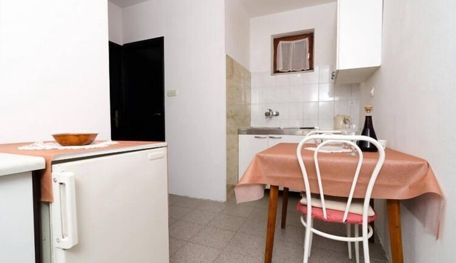 Apartment Dalmatin Žuljana - Two-Bedroom Apartment 2