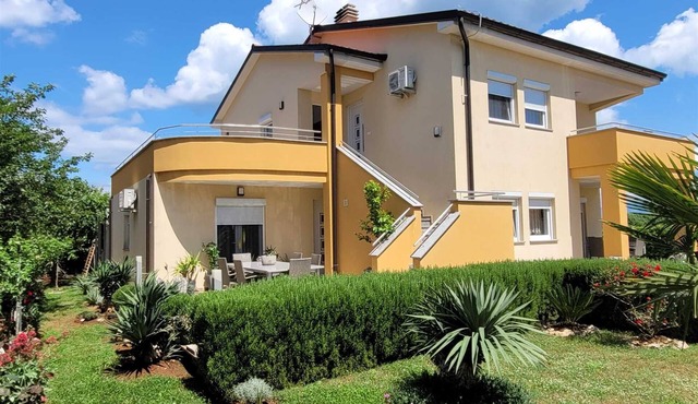 Apartment Dani 2 for 3 people
