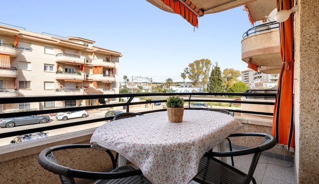 Apartment 'David Bujalance, Cunit' with Balcony and Wi-Fi