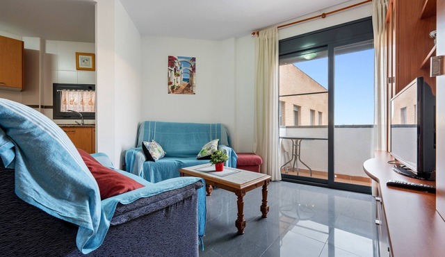 Apartment "Deltebre Riu" with Shared Pool & Wi-Fi