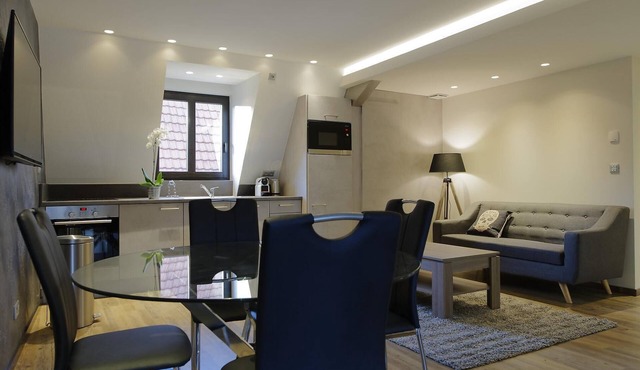 Apartment-Deluxe-Ensuite with Shower-Terrace