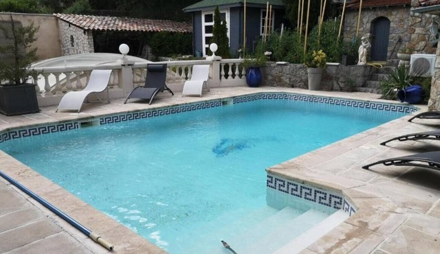 Apartment "Design avec Piscine" with Mountain View, Private Pool & Wi-Fi