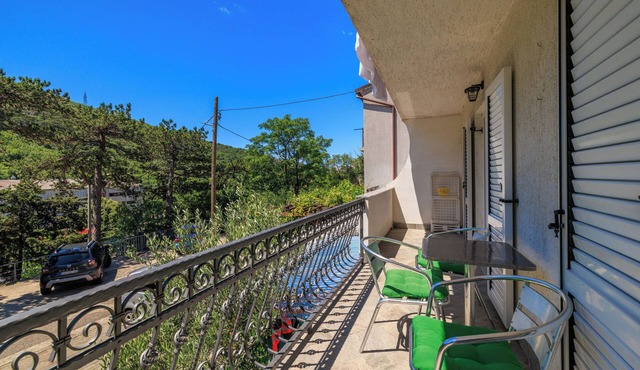 Apartment Dijana (62512-A1) - Senj