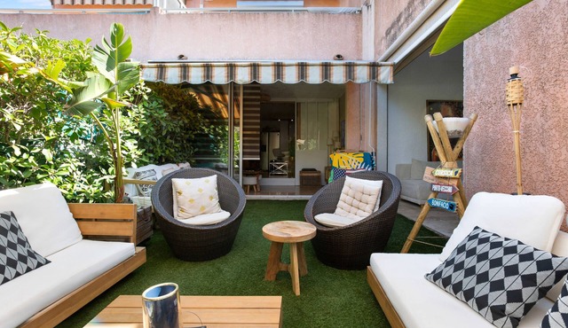 Apartment 'Domaine De La Corniche' with Private Terrace, Wi-Fi and Air Conditioning