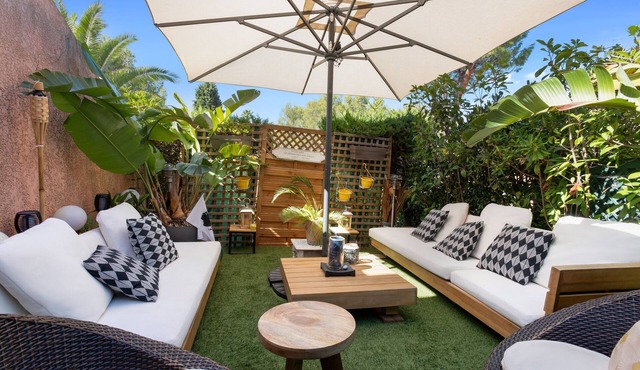 Apartment 'Domaine De La Corniche' with Private Terrace, Wi-Fi and Air Conditioning