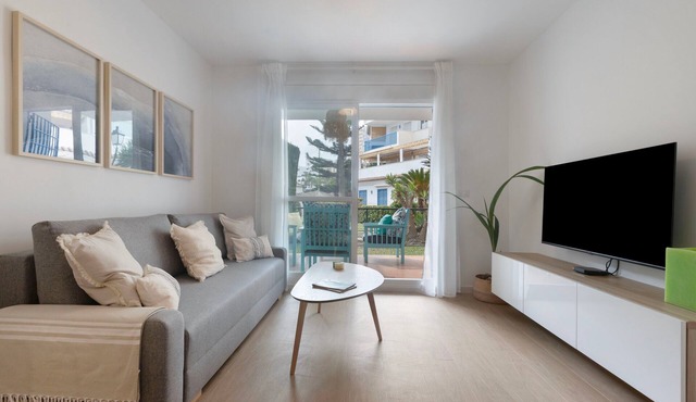 Apartment 'Don Pedro' with Shared Pool, Wi-Fi and Air Conditioning