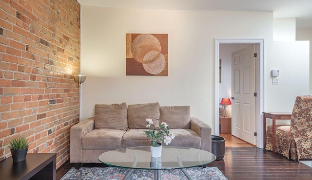 Apartment downtown Montreal 2 Beds 6H