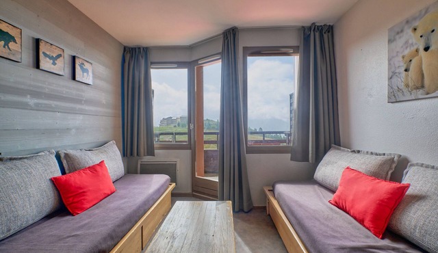 Apartment "Duplex" with Mountain View & Shared Pool