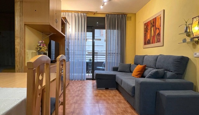 Apartment 'Edificio Simancas' Balcony and Air Conditioning