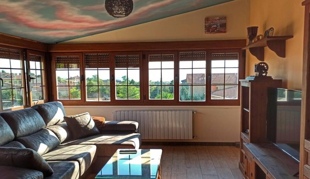 Apartment 'El Guardaviñas El Prado' with Mountain View, Shared Terrace and Wi-Fi