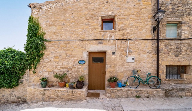 Apartment 'El Mirador Del Cel 1' with Mountain Views, Shared Garden and Wi-Fi