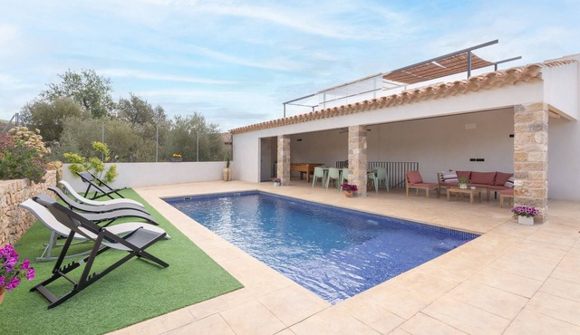 Apartment 'El Secret De Marco' with Mountain View, Wi-Fi and Air Conditioning