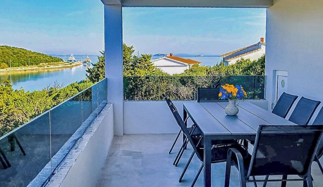 Apartment Elvira by Interhome