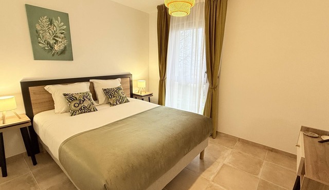 Apartment-Ensuite with Shower