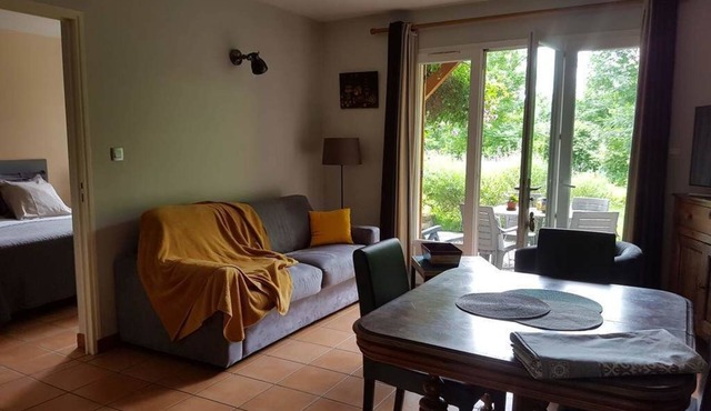 Apartment-Ensuite with Shower-Garden view