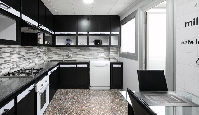 Apartment "Erick" close to City Centre with Wi-Fi