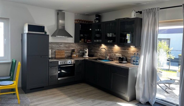 Apartment 'Erlensee' with Private Terrace, Private Garden and Wi-Fi in Erlensee