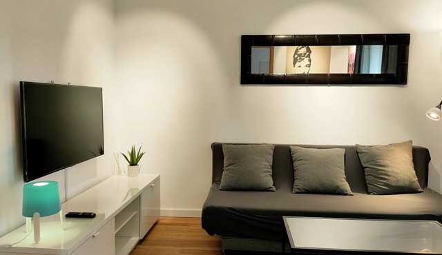 Apartment "Erudito" close to City Centre with Wi-Fi