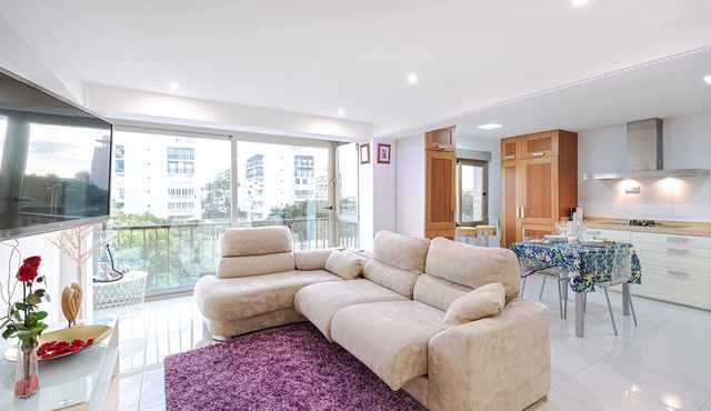 Apartment with Jacuzzi near the beach, Arenales